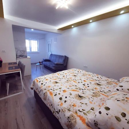 Cozy Apartment Close To Dubrovnik Неум Екстер'єр фото